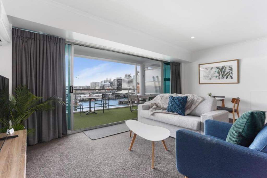 Newly Refurbished Waterfront Apartment! 3320 Auckland Eksteriør bilde